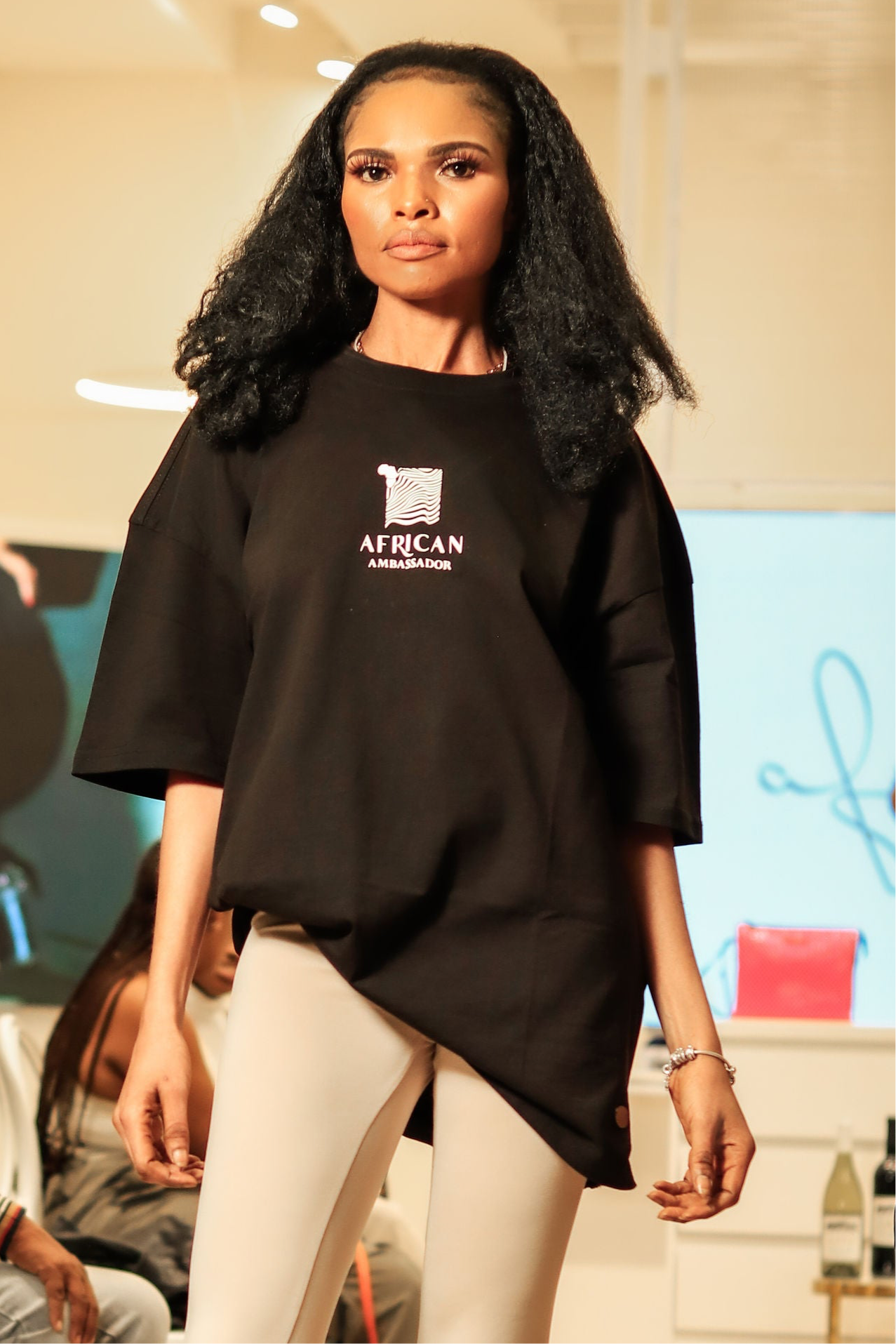 Short sleeve oversized T-shirt