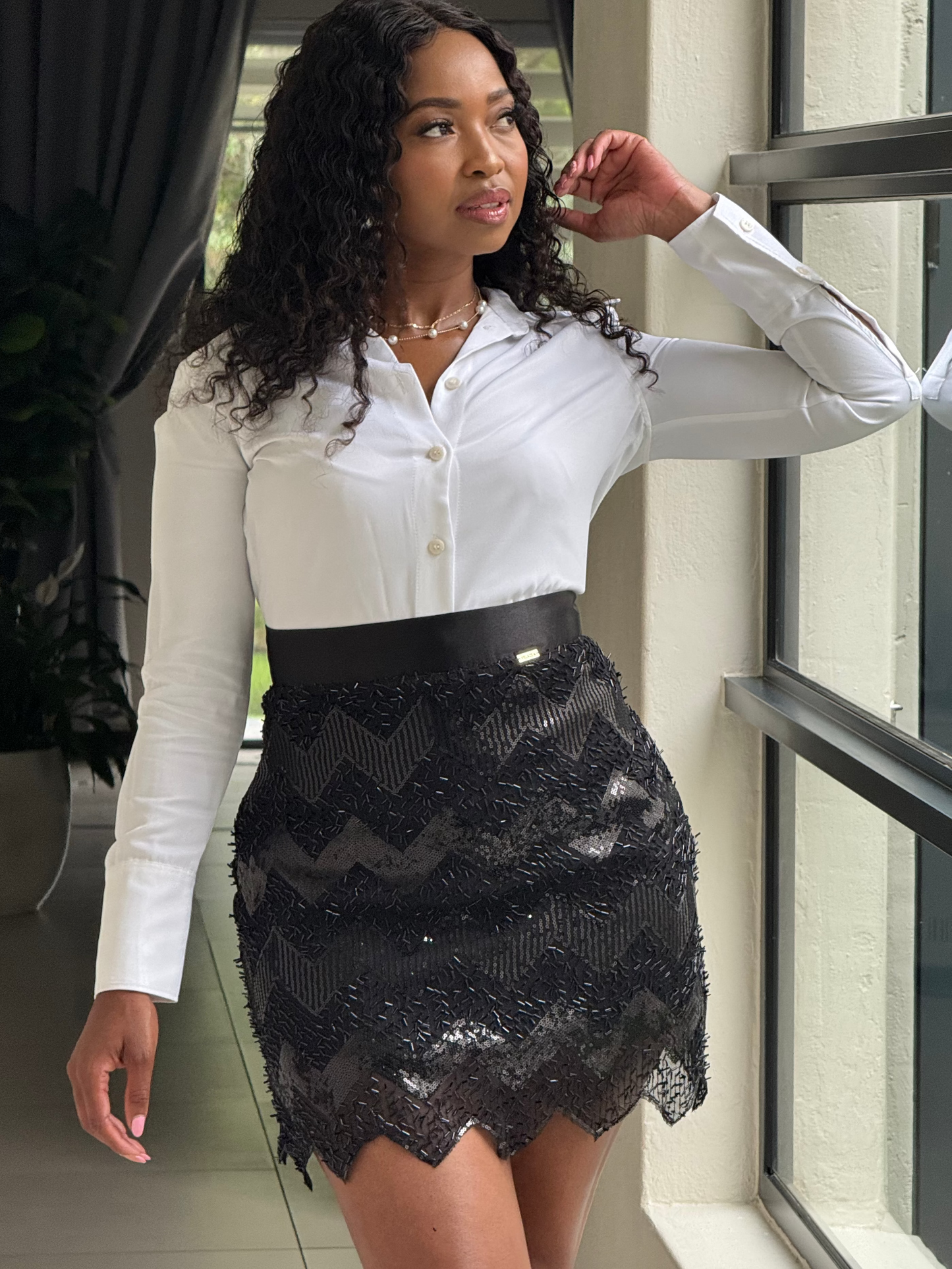 Mini lace skirt